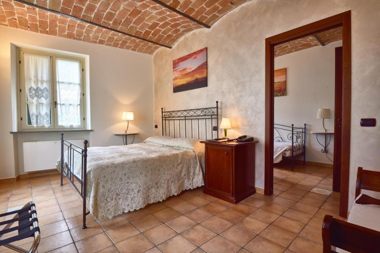 Agriturismo Podere La Piazza Costigliole d'Asti Eksteriør billede
