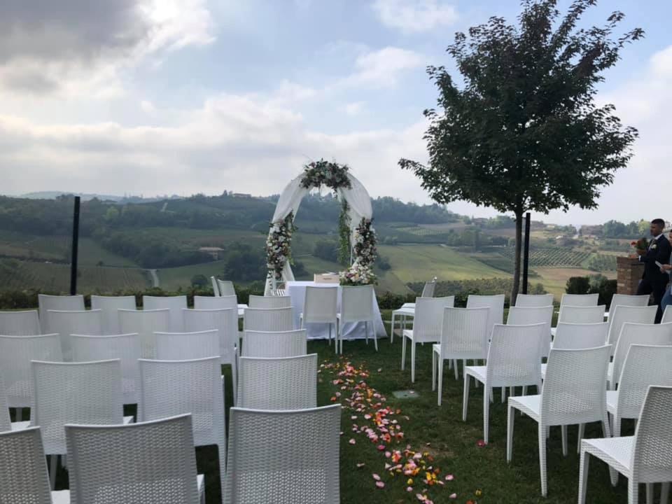 Agriturismo Podere La Piazza Costigliole d'Asti Eksteriør billede